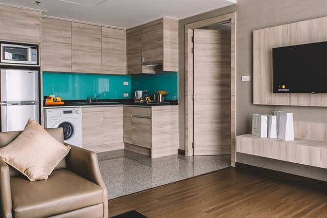 DOUBLE EXECUTIVE ONE BEDROOM
