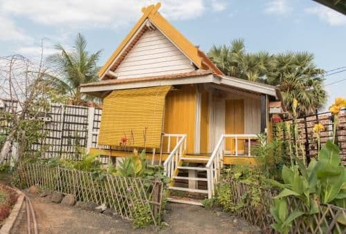Deluxe Bungalow with Garden View