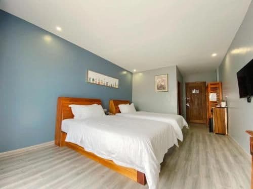 Twin Room with Balcony