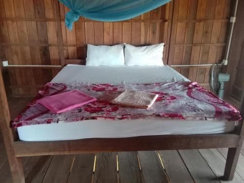 Standard Double Room with Shared Bathroom