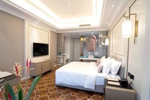 Superior King Room