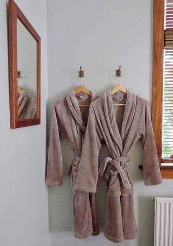 King Room with Spa Bath