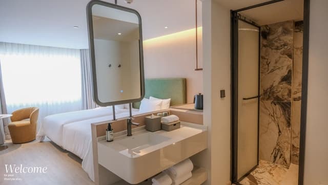 Superior Twin Room