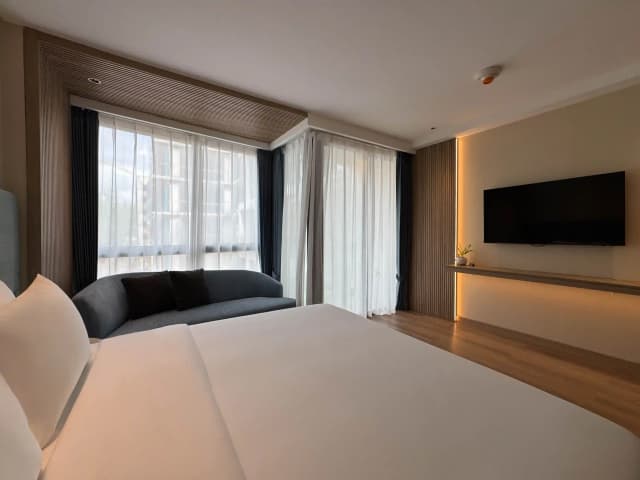Standard King Room