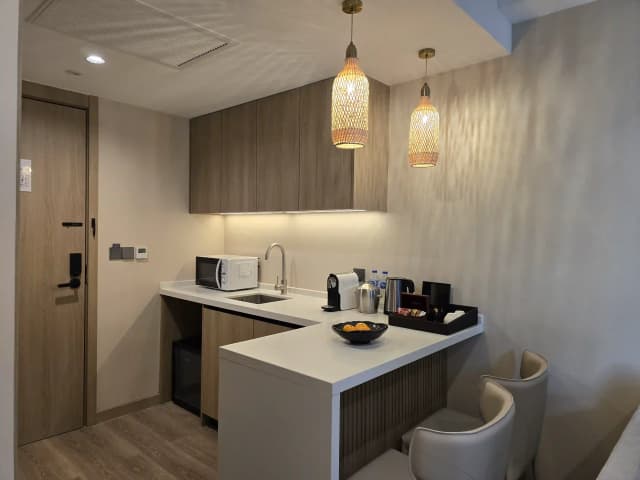Junior Suite King Room
