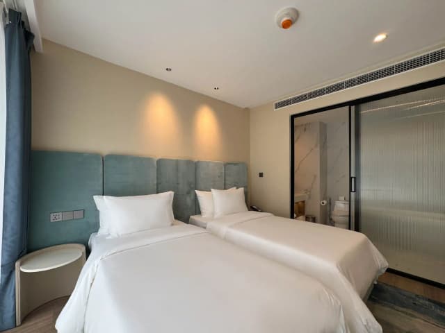 Junior Suite Twin Room