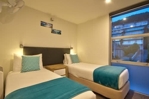 Apartment with Lake View