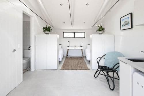 Two-Bedroom Vineyard Suite with Kitchen