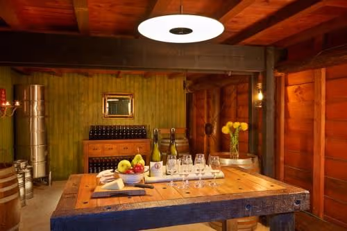 Deluxe Queen Cottage