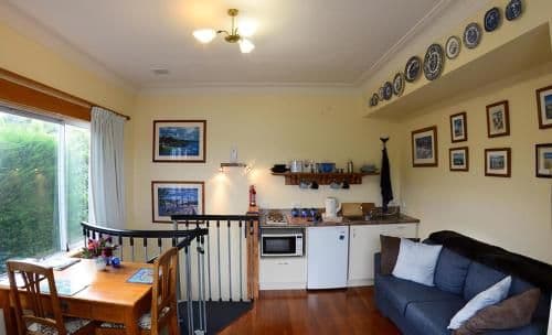 One-Bedroom Apartment with Sea View