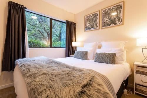 Two-Bedroom Townhouse with Lake View