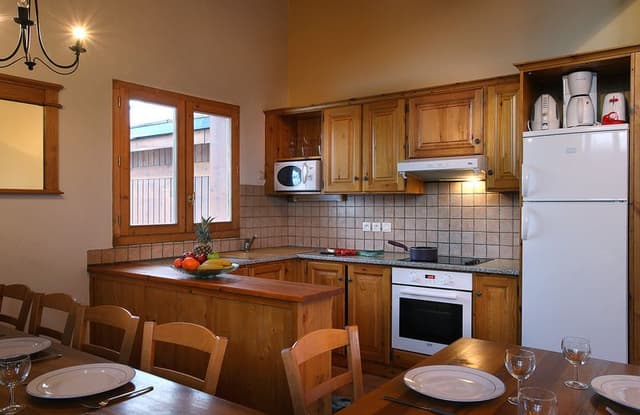 APARTMENT CAPACITY 8