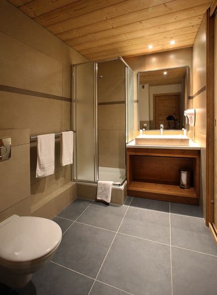 APARTMENT CAPACITY 8