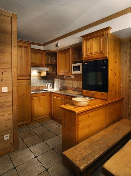 APARTMENT CAPACITY 8