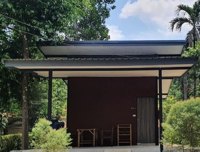 Deluxe Garden View