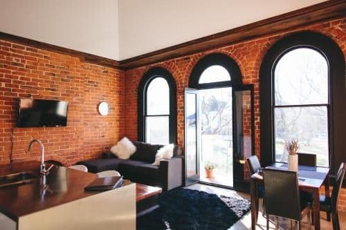 Apartment with Garden View