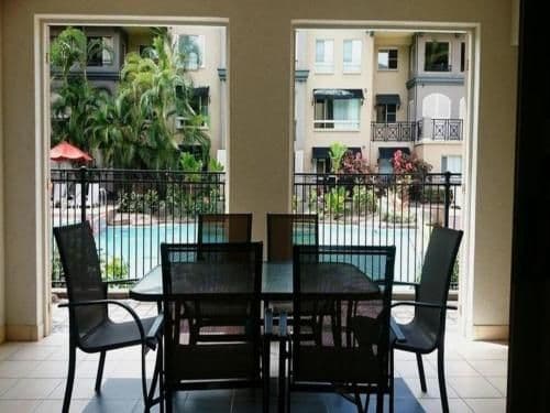 Deluxe Two-Bedroom Apartment