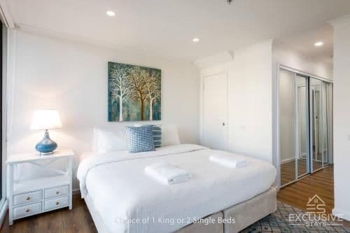 Deluxe Three-Bedroom Penthouse