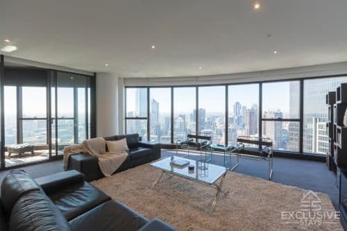 Luxury Three-Bedroom Apartment