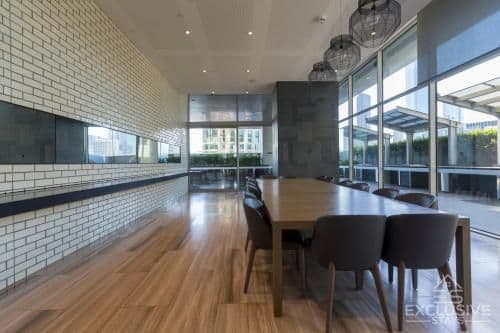Luxury Three-Bedroom Apartment