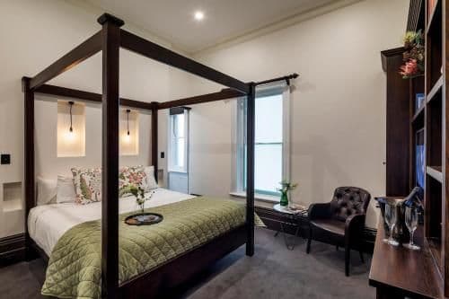 Classic King Room