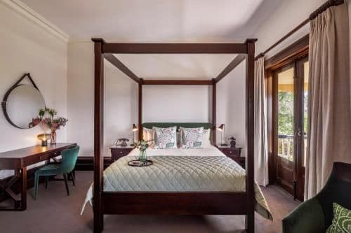 Deluxe King Room with Piccadilly Valley View