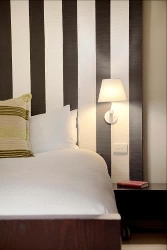 Heritage Queen Room