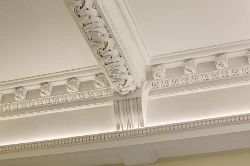 Commerce Heritage Queen Room