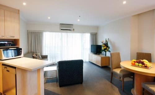 Deluxe One-Bedroom Apartment