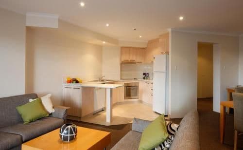 Deluxe One-Bedroom Apartment