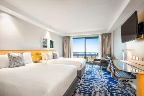 2 Double Beds Ocean Front with Balcony
