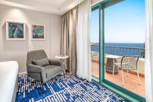 King Ocean Front with Balcony