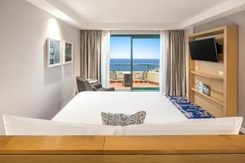 King Ocean Front with Balcony