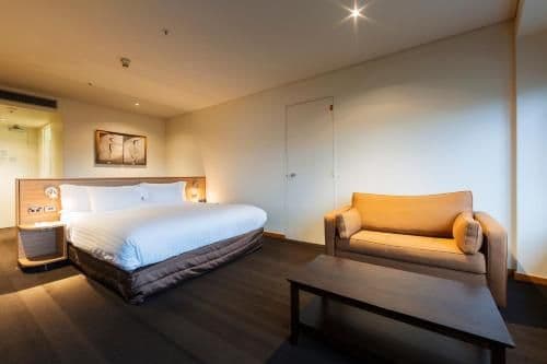 Premium King Room
