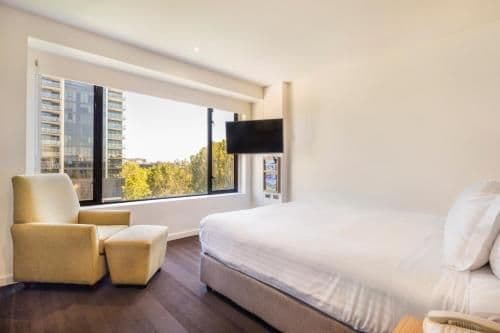 Premium King Room