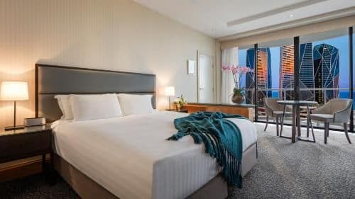 Two-Bedroom Dual-Key Apartment with Ocean View