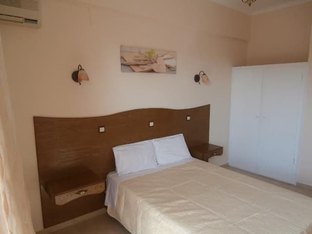 STUDIO CAPACITY 2 ONE BEDROOM