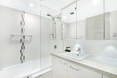 Sub Penthouse Three-Bedroom Apartment with Ocean View