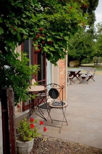 Queen Room with Garden View