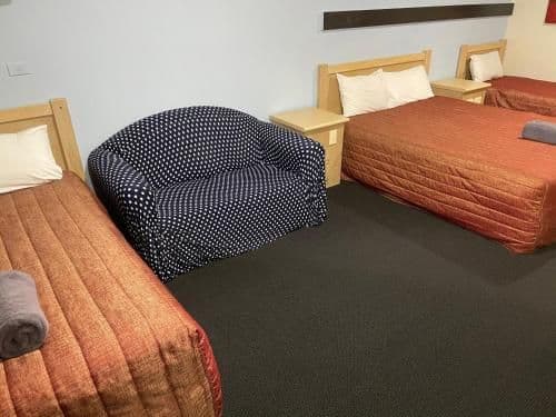 Family Room (4 person)