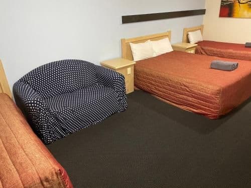 Family Room (4 person)