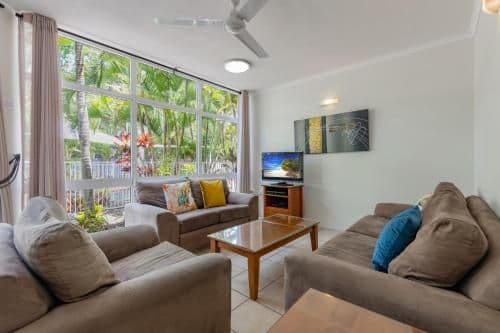 Deluxe Three-Bedroom Townhouse