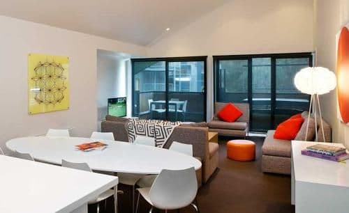 2.5 Bedroom with Balcony and Spa