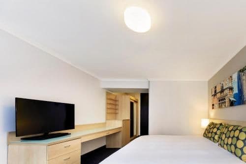 Standard King or Twin Room