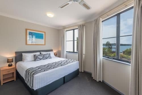 Interconnecting Family Room