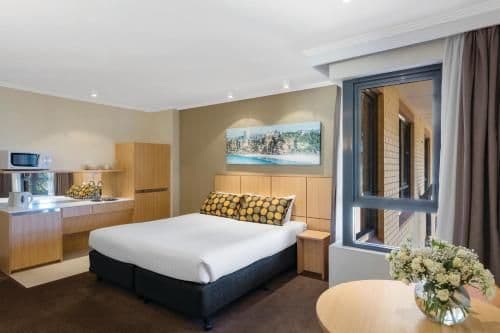 Standard Queen Room