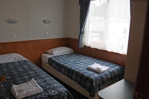 2 Bedroom Deluxe Cabin