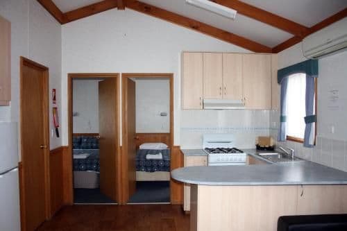 2 Bedroom Deluxe Cabin