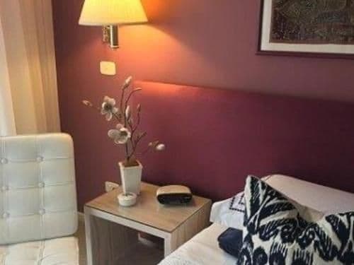 Deluxe Double Room with Shower