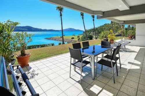 2 bedroom seaview apartment - Apartment 002